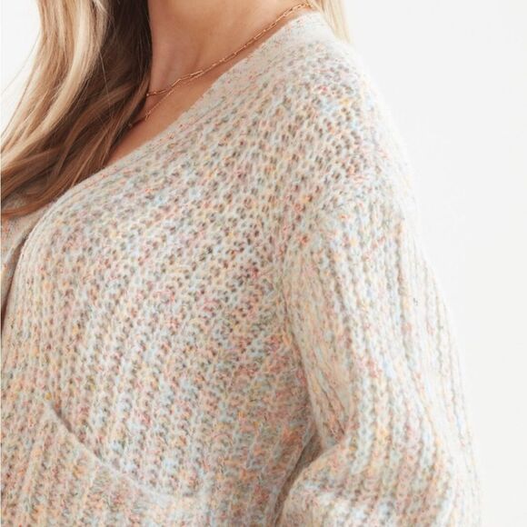 BB Dakota All The Feels Cardigan - Picture 2 of 8